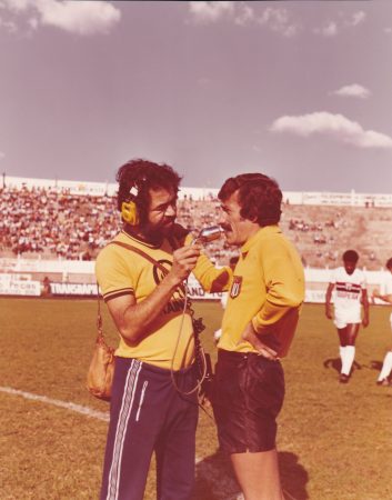 felicio papa entrevistando o juiz Dulcídio Wanderley Boschilia